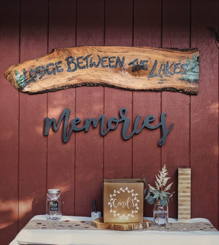 Real wedding at Grandpas Barn, Mountain Home AR