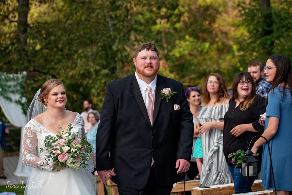 Real wedding at Grandpas Barn, Mountain Home AR