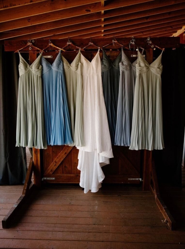 Real wedding at Grandpas Barn, Mountain Home AR