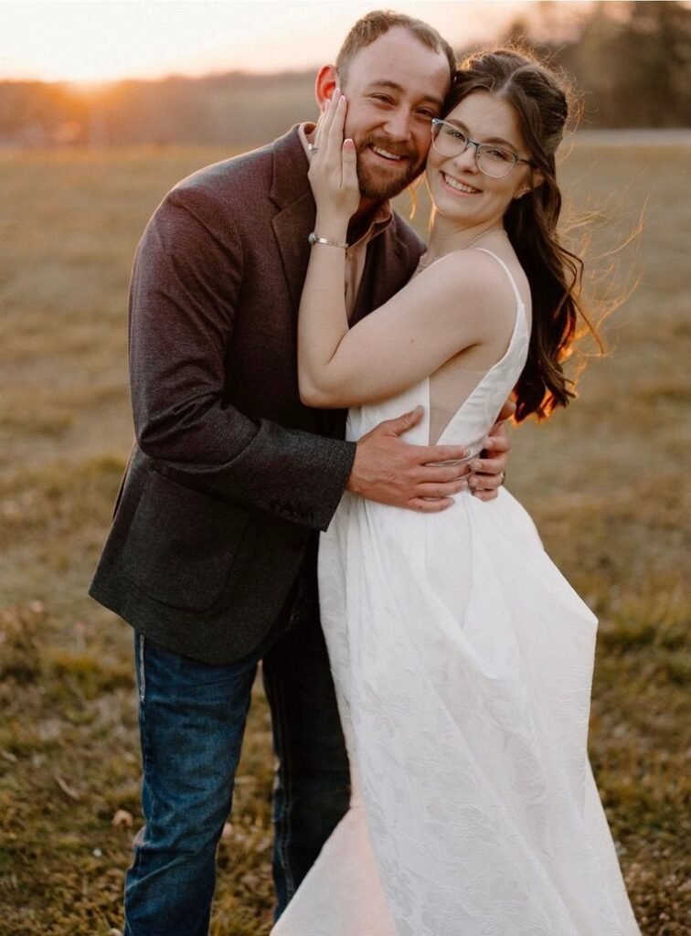 Real wedding at Grandpas Barn, Mountain Home AR