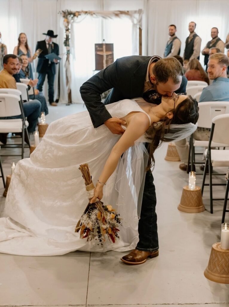 Real wedding at Grandpas Barn, Mountain Home AR