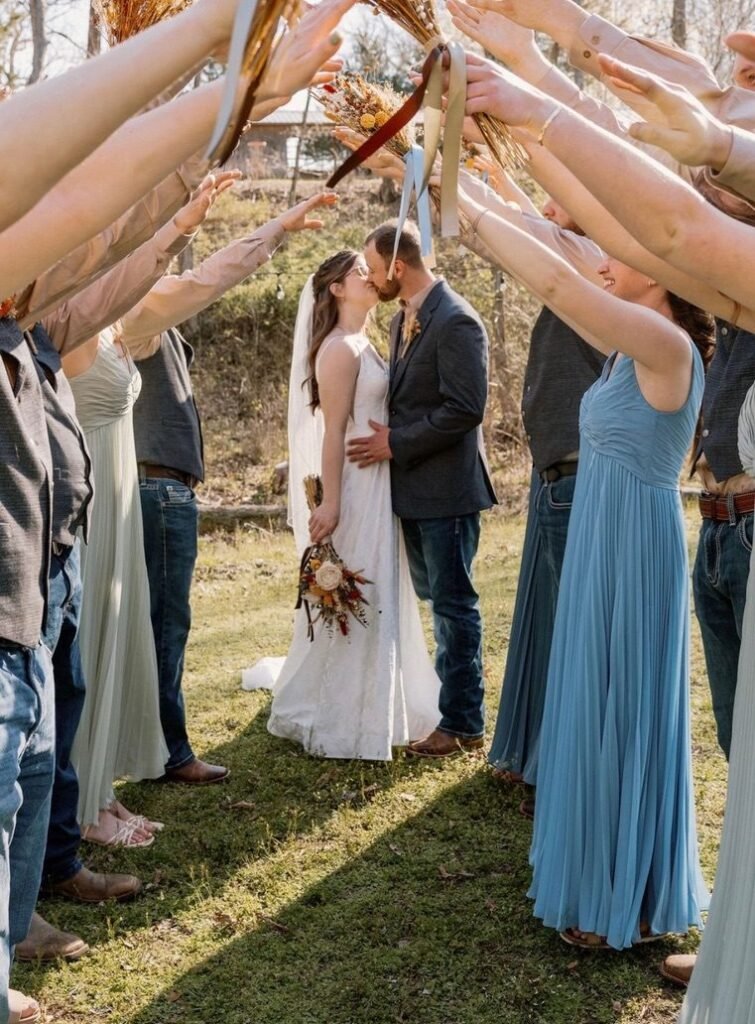 Real wedding at Grandpas Barn, Mountain Home AR