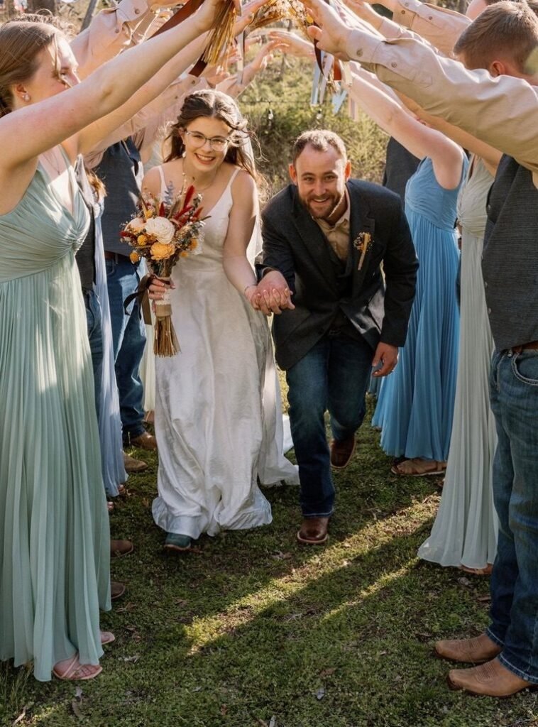 Real wedding at Grandpas Barn, Mountain Home AR